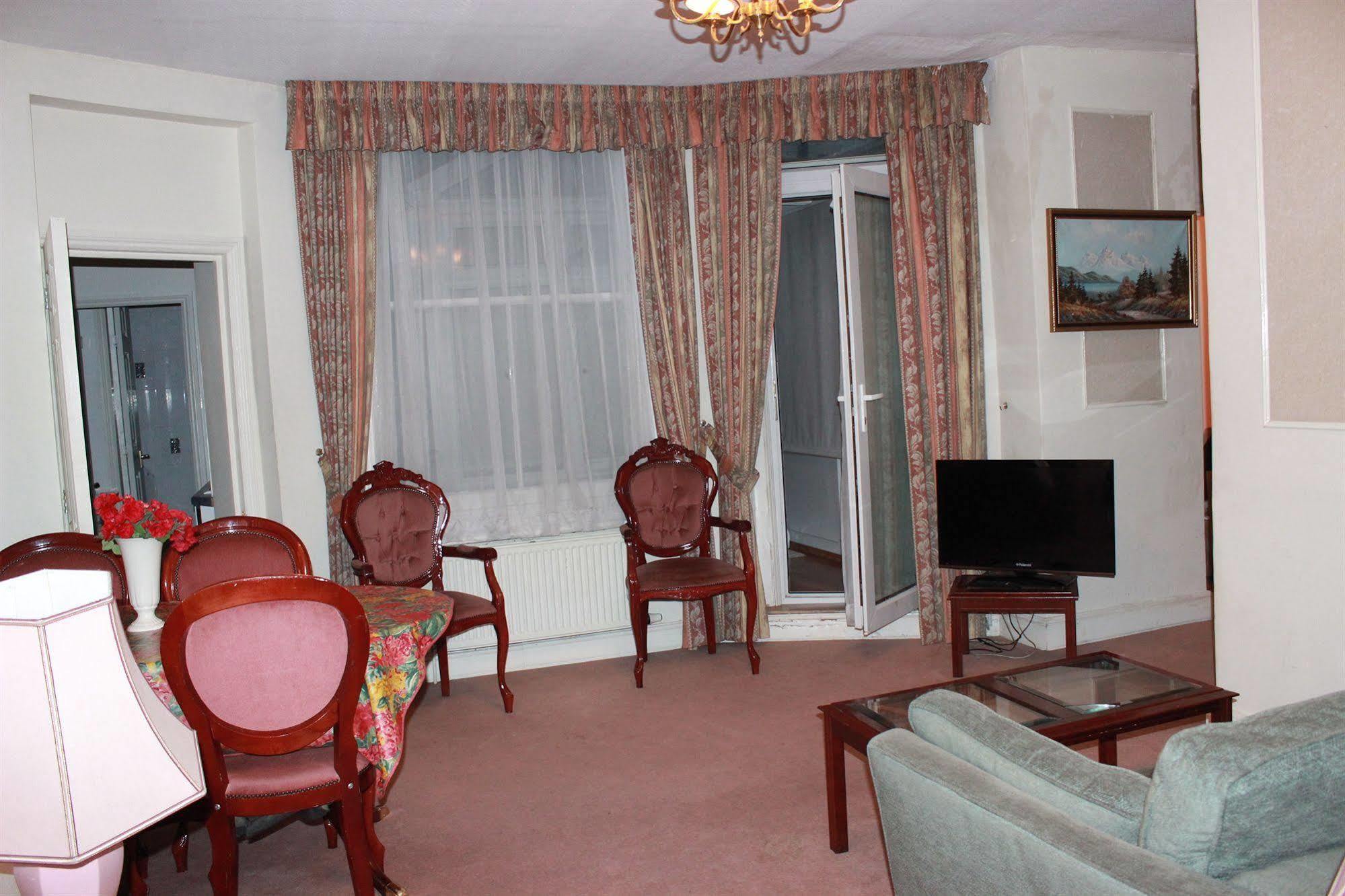 לונדון Kensingtoncourt Aparthotel מראה חיצוני תמונה